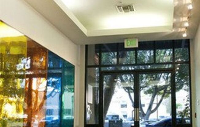 1 bed, 1 bath, 604 sqft, $2,900, Unit 215 P