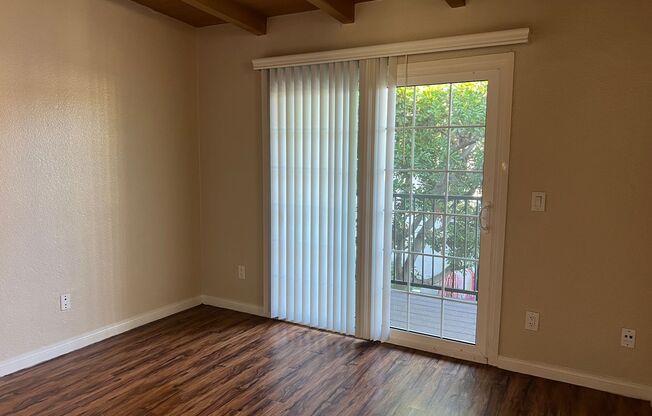 1 bed, 1 bath, 480 sqft, $2,310, Unit 92