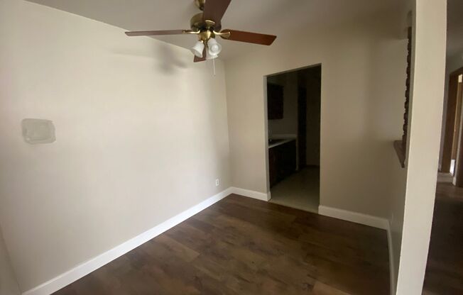 1 bed, 1 bath, $995, Unit 9