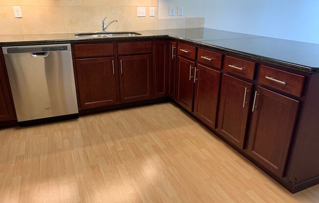 1 bed, 1 bath, 718 sqft, $1,055, Unit 3839-209