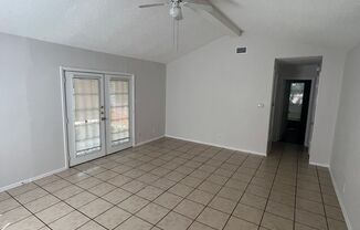 3 beds, 1.5 baths, 1,420 sqft, $1,475, Unit Unit B