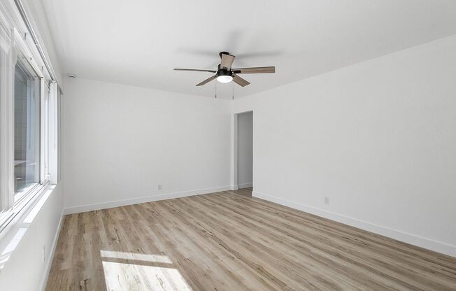 1033 Central Ave #A - 2 bedroom | 1 bath