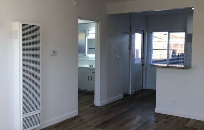 1 bed, 1 bath, 475 sqft, $2,025, Unit 009#C20