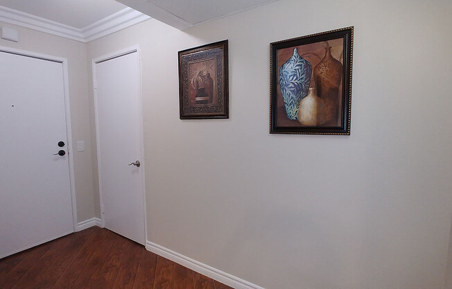 2 beds, 2 baths, 950 sqft, $2,950, Unit 206