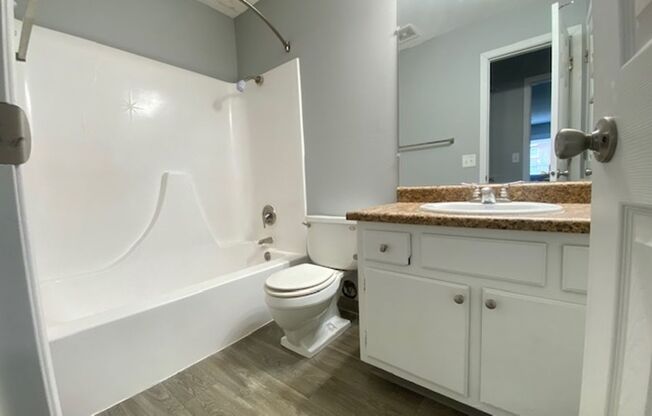 1 bed, 1 bath, 650 sqft, $1,070, Unit 1503-09