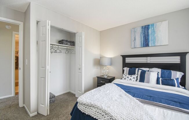 3 beds, 2 baths, 1,125 sqft, $1,600, Unit 805