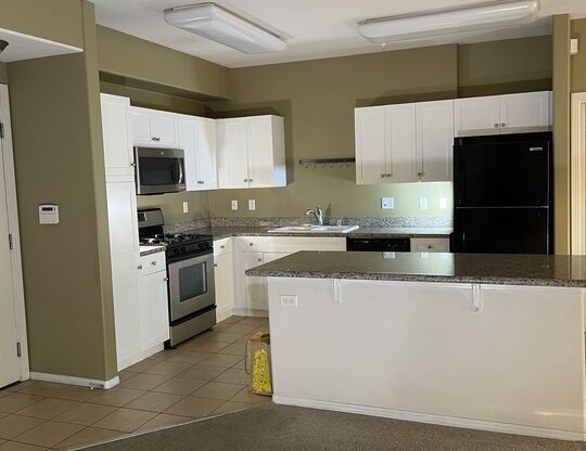 2 beds, 2 baths, 1,042 sqft, $3,575, Unit 366