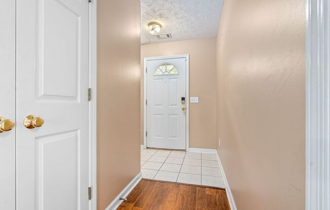 2 beds, 2.5 baths, $1,800