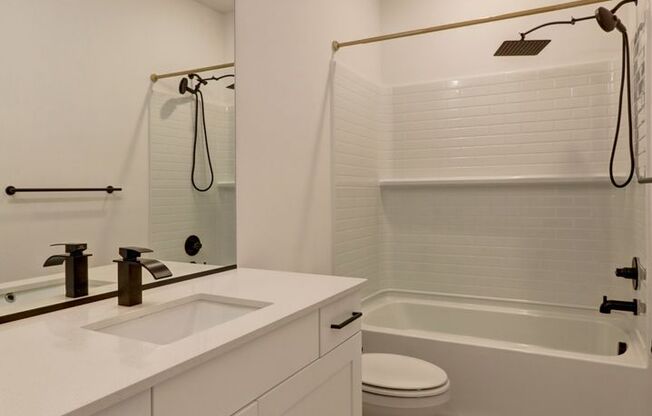 Live Where Style Meets Convenience – 2BR Townhome + Garage