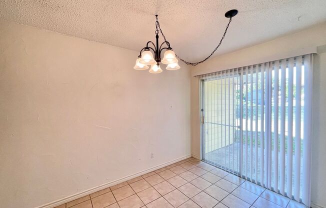 2 beds, 1 bath, $1,300