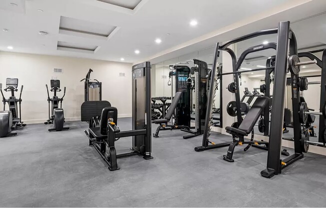 2 beds, 1 bath, $3,995, Unit D