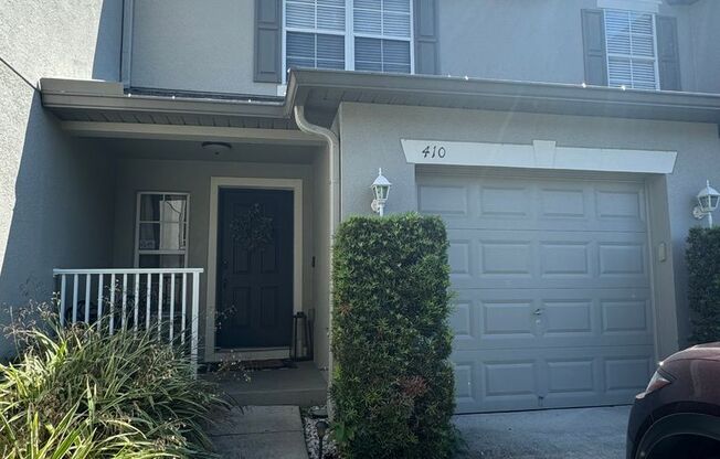 410 TRADITION LN