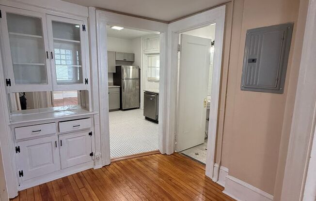 2 beds, 2 baths, 1,138 sqft, $2,795, Unit 934-12