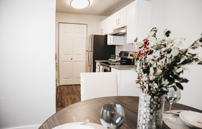 3 beds, 2 baths, 1,250 sqft, $1,695, Unit A101