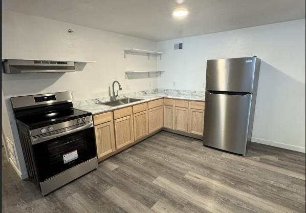 2501 24th St, #111