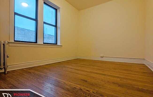 1534 N KEDZIE BLVD