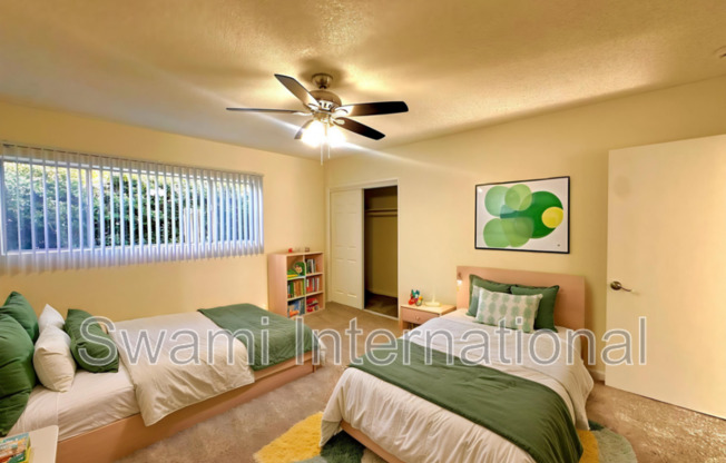 25907 Oak St.