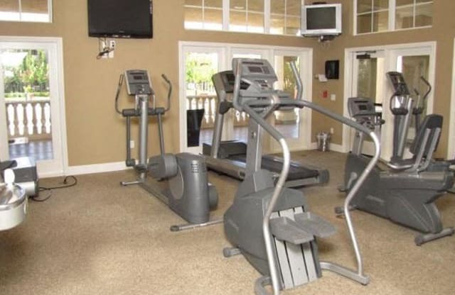 Gym with fitness equipment Elk Grove 95758 Apts for rent l Siena Villas