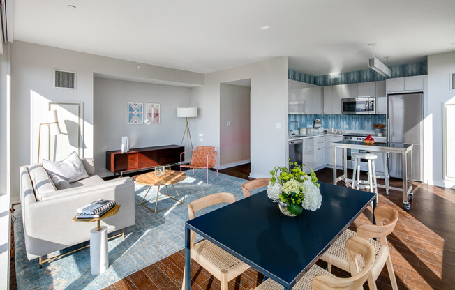 2 beds, 2 baths, $8,415, Unit 929
