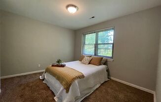 1 bed, 1 bath, $795, Unit 21 Avonlea Park Court