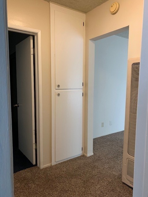 2 beds, 1 bath, 815 sqft, $2,250