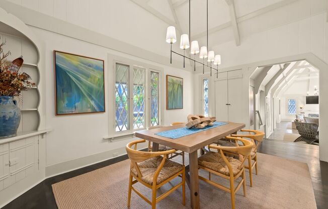 Kahala Palms: Charming Coastal Beach Home w/ Pool, Jacuzzi & Lush Garden