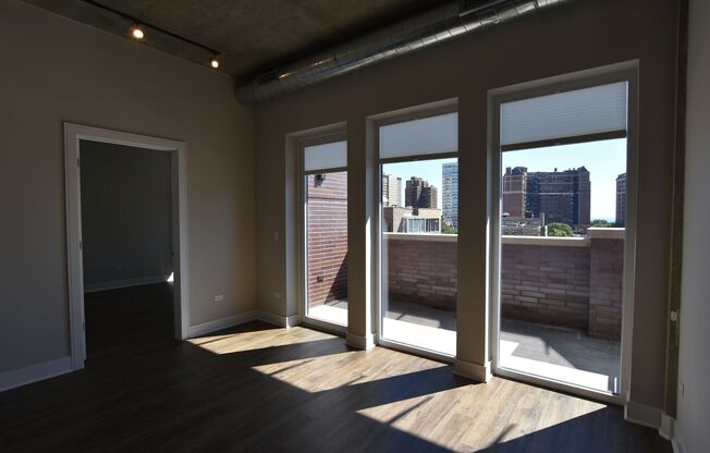 1 bed, 1 bath, 711 sqft, $2,800, Unit 3833-617