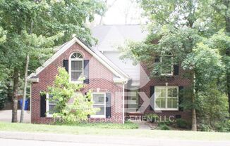 Beautiful 3/4 Bd - 2.5 Ba Brick 2-Story Single Family Home in West Knoxville!