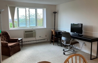 1 bed, 1 bath, 758 sqft, $2,600, Unit 53