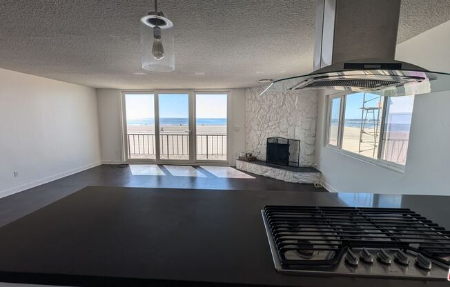 2 beds, 1.5 baths, 14,117 sqft, $5,500, Unit A2