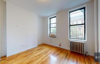 220 E 85th St, New York NY