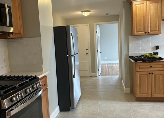 63 CALLENDER ST