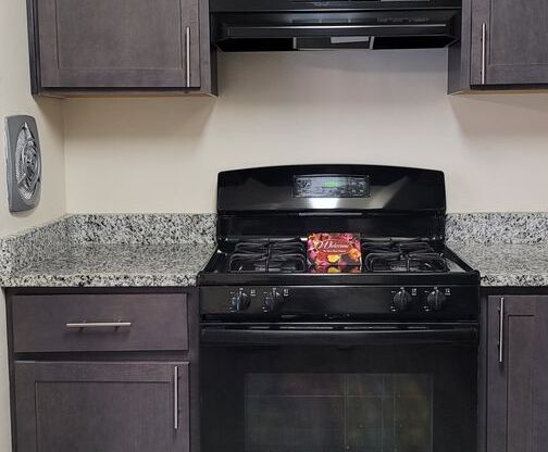 2 beds, 1.5 baths, 1,050 sqft, $2,000, Unit 3347 #003