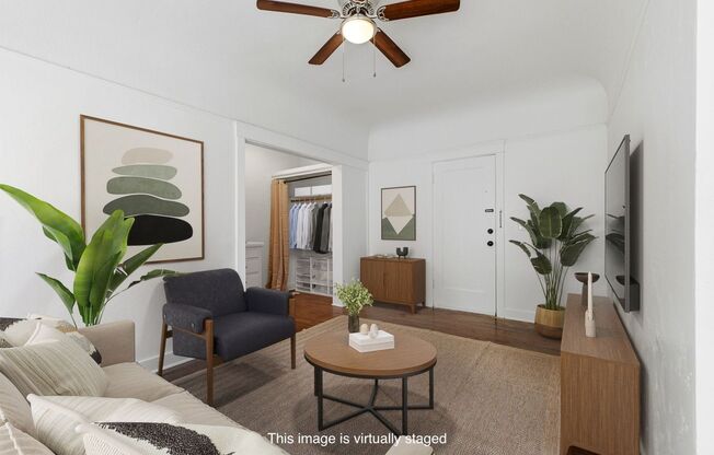 Melrose Apartments - Charming & Historic in the heart of Banker's Hill