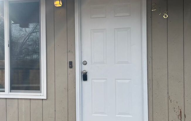 280-1b - 210,212,216,218 Benson