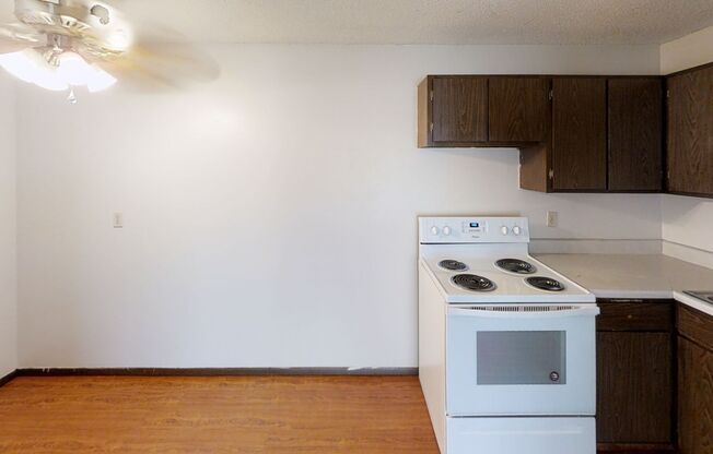 2 beds, 1 bath, $850