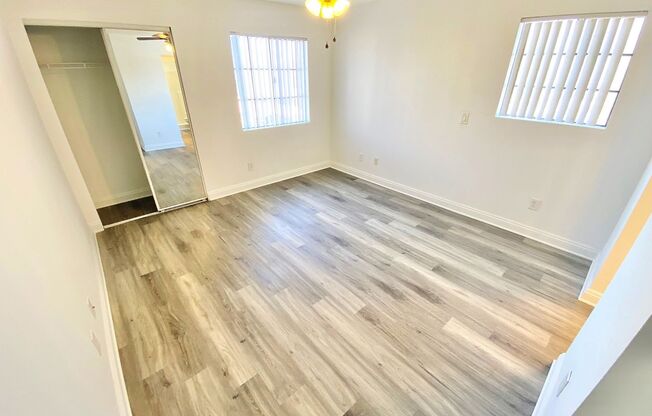 CONDOMINIUM IN A GATED COMMUNITY WITH 2 BEDROOMS AND 2 FULL BATHS