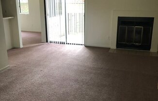 1 bed, 1 bath, 748 sqft, $1,460