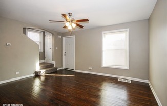 3 beds, 1 bath, $2,000