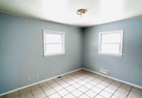 5930 N 69 ST
