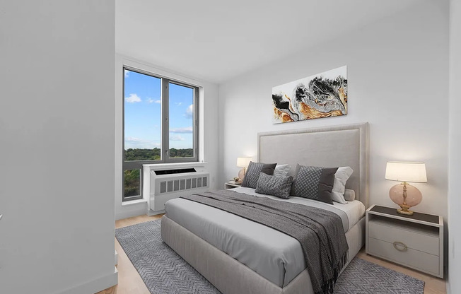 1 bed, 1 bath, $4,200, Unit 20J