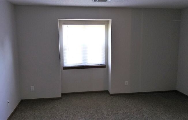 2 beds, 2 baths, 1,050 sqft, $1,745, Unit 314-203