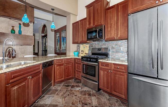 Montecito Pointe Kitchen Appliances in Las Vegas, Nevada Rental Homes