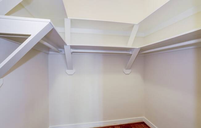 Spacious Closets at Tivoli Gardens, Washington