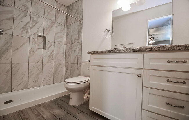 2 beds, 2 baths, 1,396 sqft, $1,650, Unit 253