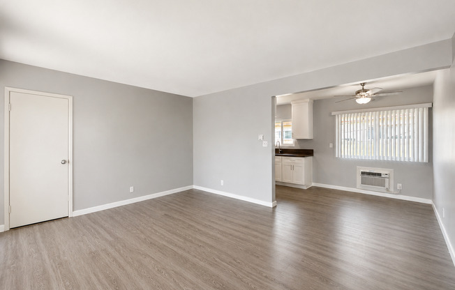 265 E NAVILLA PL