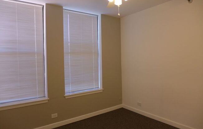 1 bed, 1 bath, 700 sqft, $2,095, Unit 08B