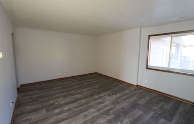 2 beds, 1 bath, 875 sqft, $1,075, Unit 10719-9