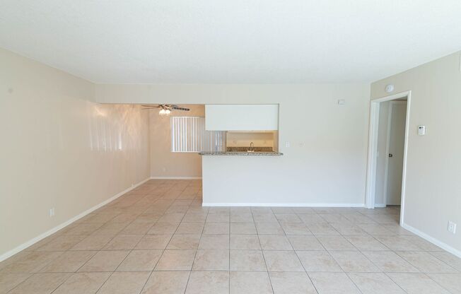 2 beds, 1 bath, 900 sqft, $2,150, Unit 09