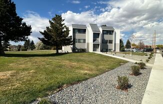 4500 Parkview Dr